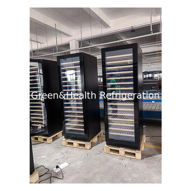 ETL Sertifikası İki cam kapılı üç bağımsız sıcaklıklı şarap soğutucuyla donatılmış 326 birim